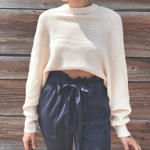 Cropped Ribbed Dolman Bat Sleeve Sweater - Picture 4 of 8